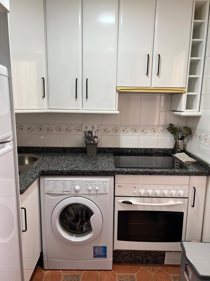Appartement Apartamento San Basilio à Cordoue Extérieur photo